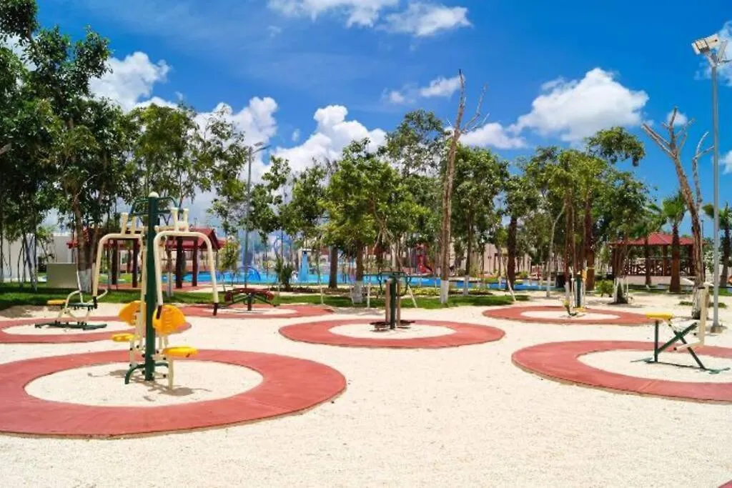 Casa Inteligente En Cancun Con Alberca Familiar 0*,